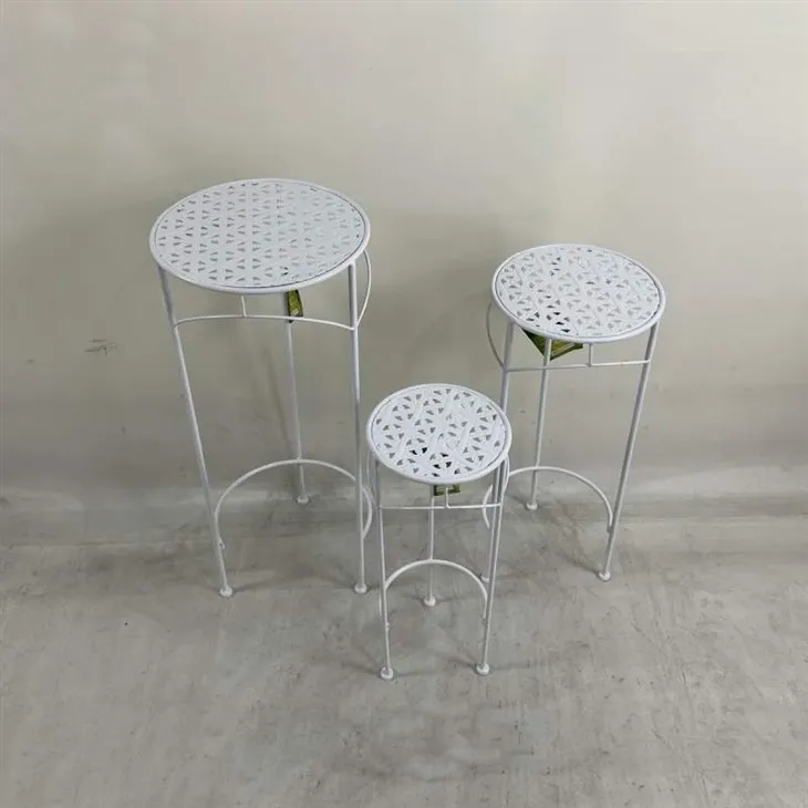 Circular Metal Plant Stand